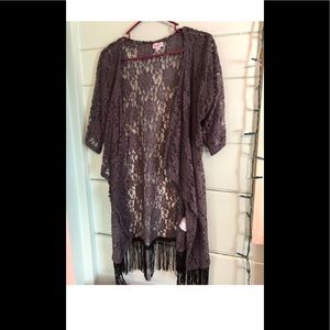 Lularoe Gray lace monroe small